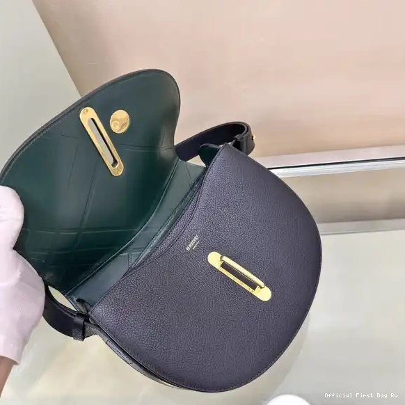 Official First Bag Ru Horse Burberry Bag Medium Rocking 0508
